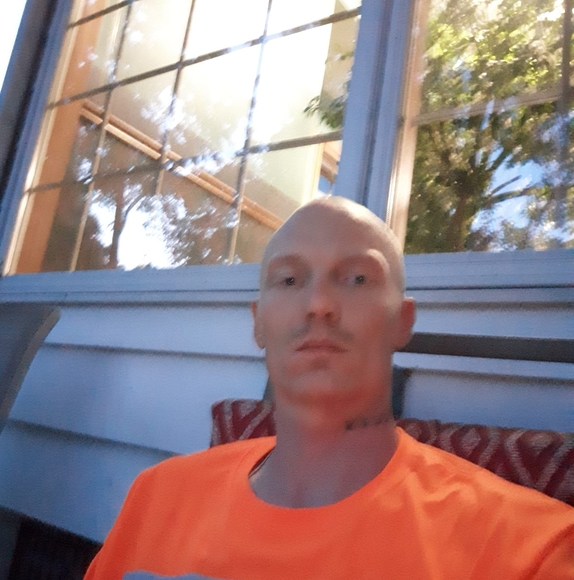nickthomas0988